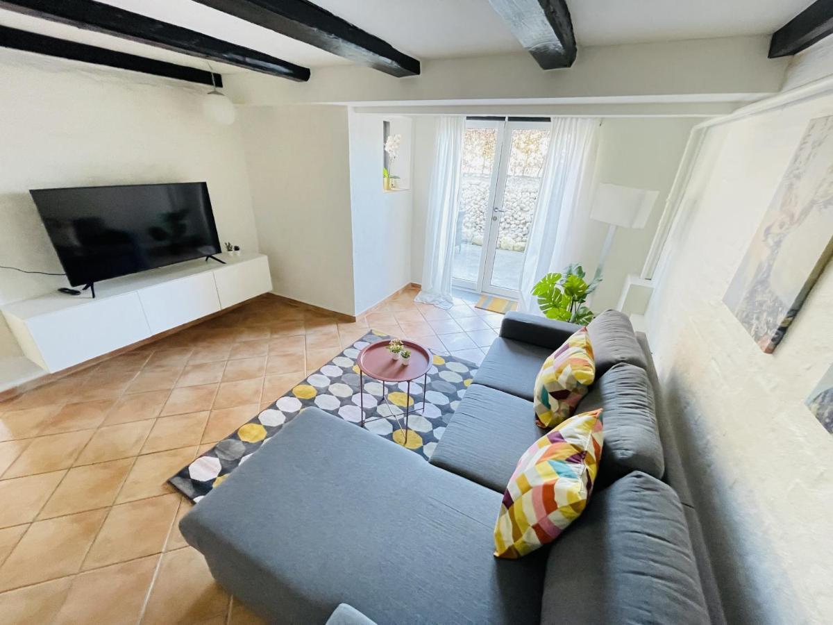 Aday - Central Charming Apartment With Terrace Aalborg Exteriér fotografie